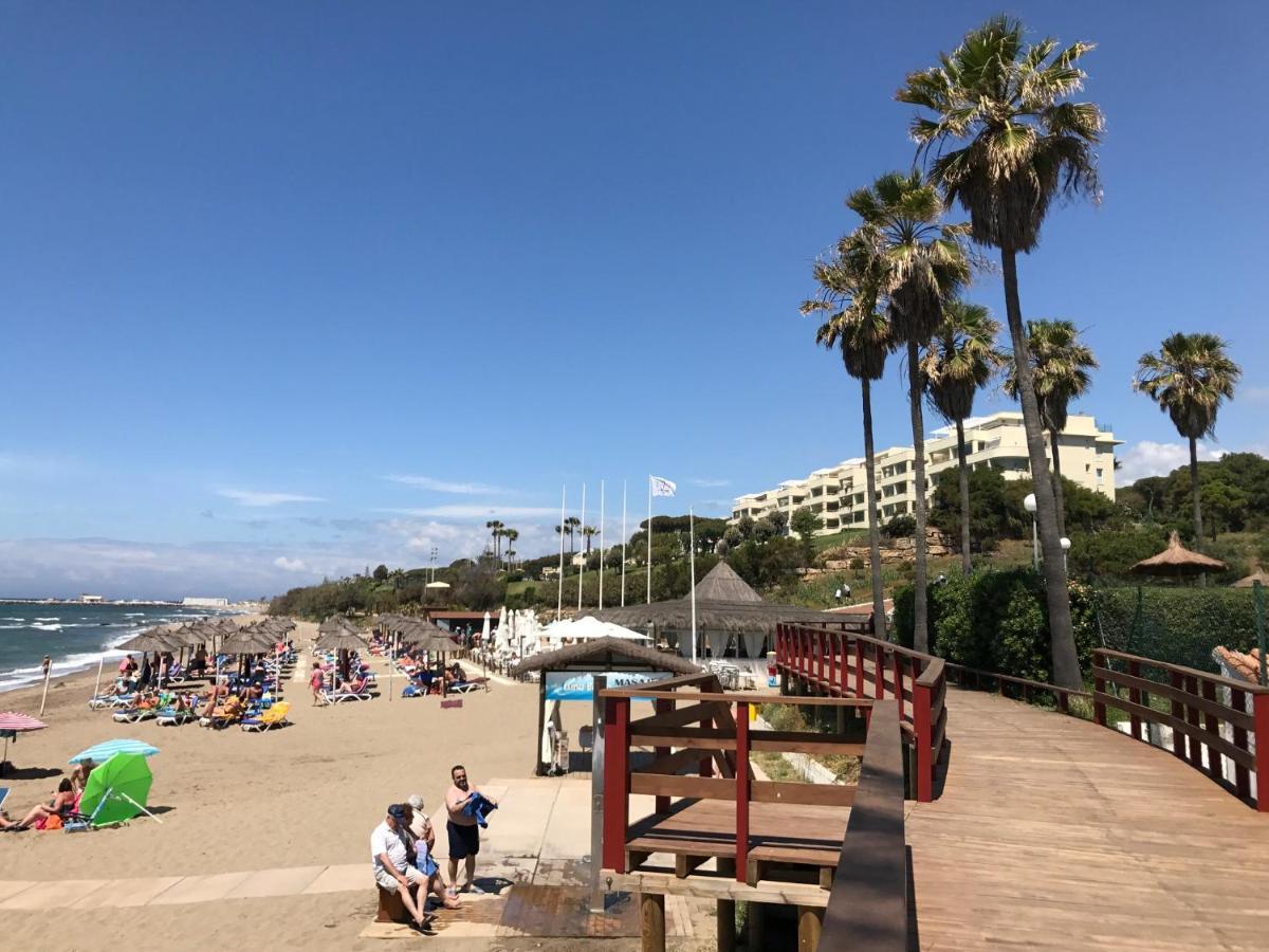 Beautiful Holiday Apartment 2 Bedroom Beach And Pool Malaga Marbella Calahonda Royale Mijas Costa Spain Eksteriør billede