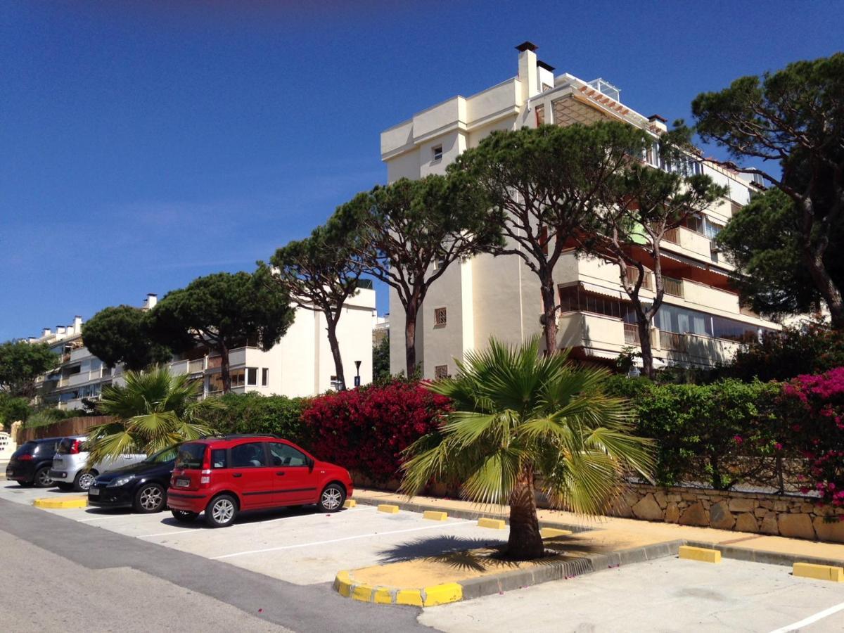 Beautiful Holiday Apartment 2 Bedroom Beach And Pool Malaga Marbella Calahonda Royale Mijas Costa Spain Eksteriør billede
